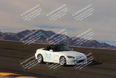 media/Jan-08-2023-SCCA SD (Sun) [[8f6a5b9391]]/Advanced Group/Session 1 (Bowl)/